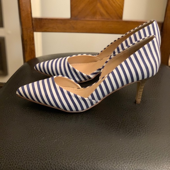 Cute Striped Heels - Picture 2 of 4